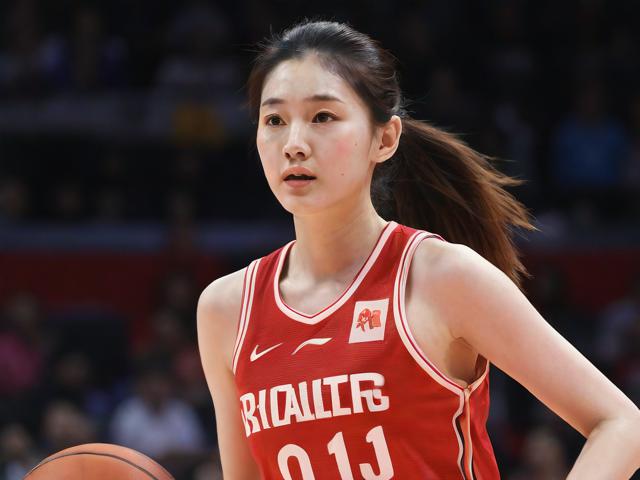 jiuyou.com_ 中国女子篮球联赛激烈角逐，展现女性风采，中国女子篮球官网