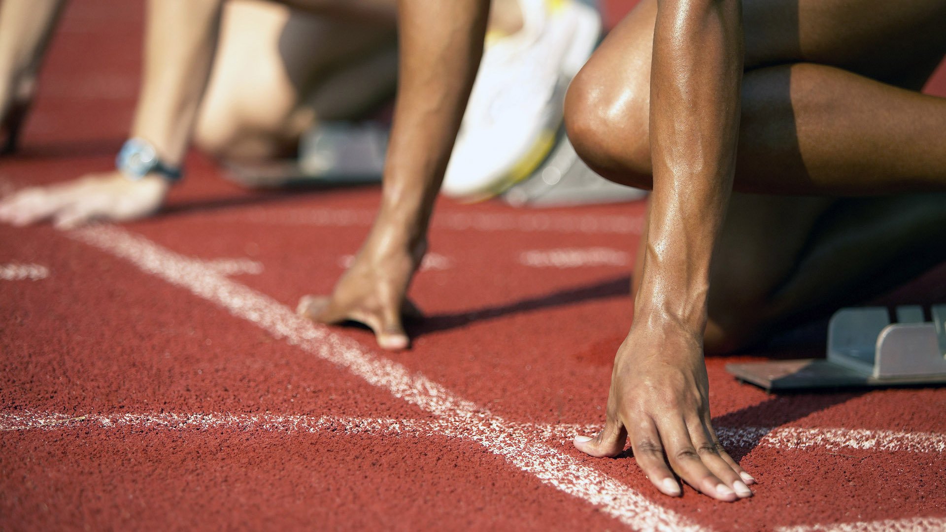 校园足球加强教练配置实现日常训练标准化,校园足球师资培训制度