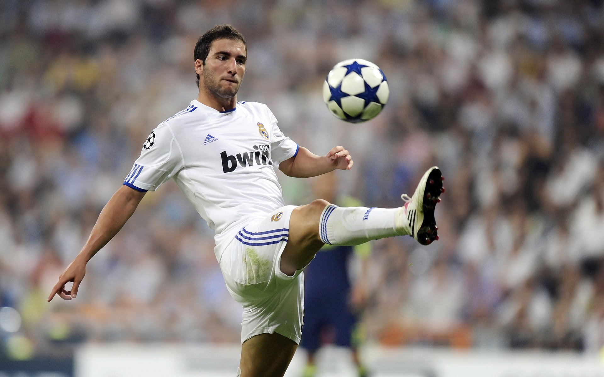 九游网页版官网-西甲“天王”球员状态火热,助球队节节高升,西甲每年助攻王